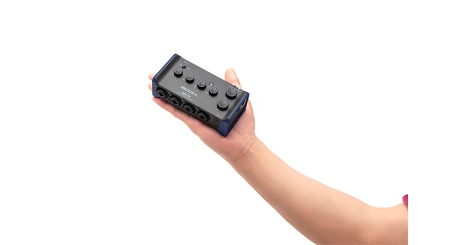 Zoom AMS-44 Sound card