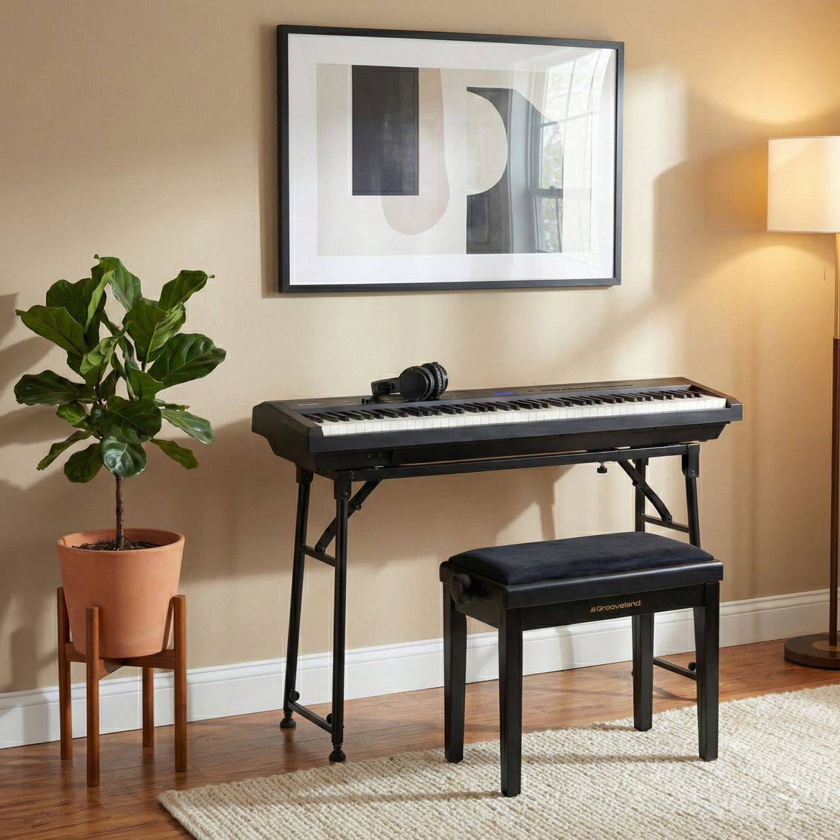 Grooveland P22 Electric Piano Starter Pack (Black)